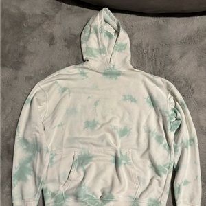 no boundaries blue and white hoodie